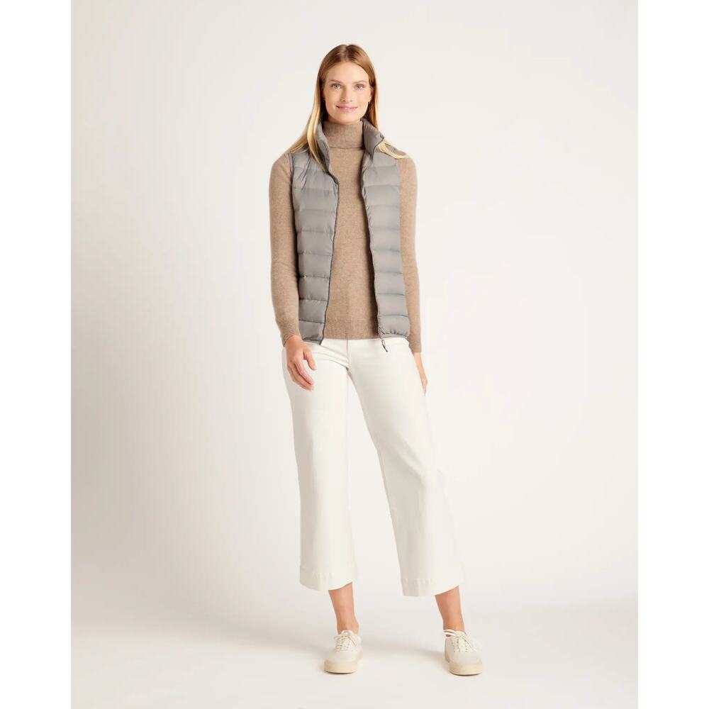 QUINCE Light grey Lightweight Down Packable Puffer Vest NWT Size XS